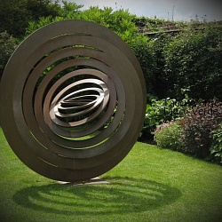 Парковая скульптура "Circles" 