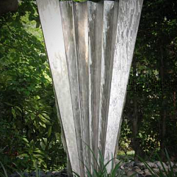 Металлический фонтан для сада "Веер" 