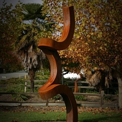 Парковая скульптура "Morena" 