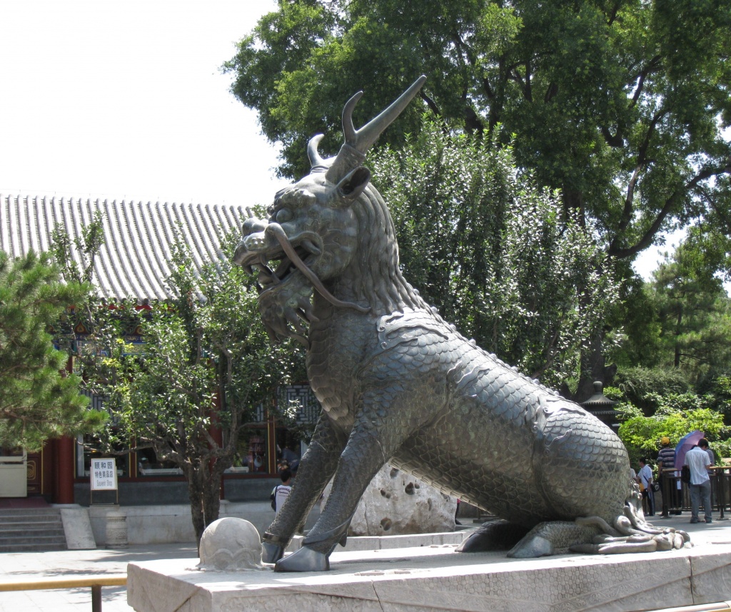 скульптуры животных в Китае_Ихэюань.JPG