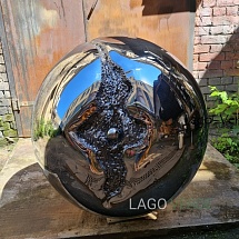 Скульптура-шар "Birth" из нержавеющей стали