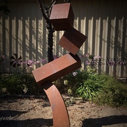 Садово-парковая скульптура "Balance" 