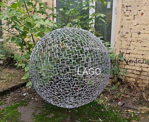 Ландшафтный шар из металла купить в интернет-магазине в Москве с доставкой