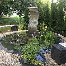 Садовый фонтан из нержавеющей стали 