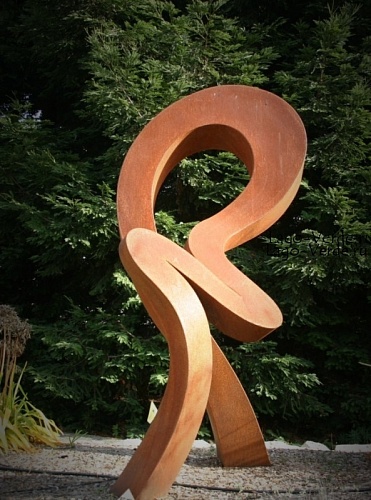 Парковая скульптура "Stroke": купить | изготовить на заказ