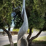 Абстрактная скульптура из нержавеющей стали "Fading" | скульптура из стали и арт-объекты| купить в Lago Verde | фото 1
